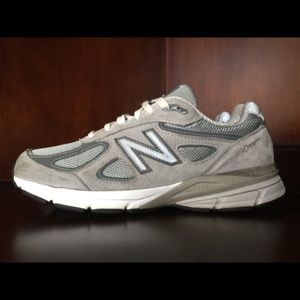 New Balance 990 Classic Grey Women’s Size 9